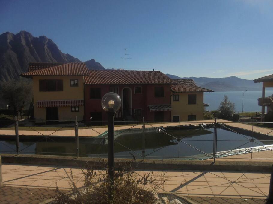 Villa Luxurious Attic-Swimming Pool Riva di Solto Exterior foto